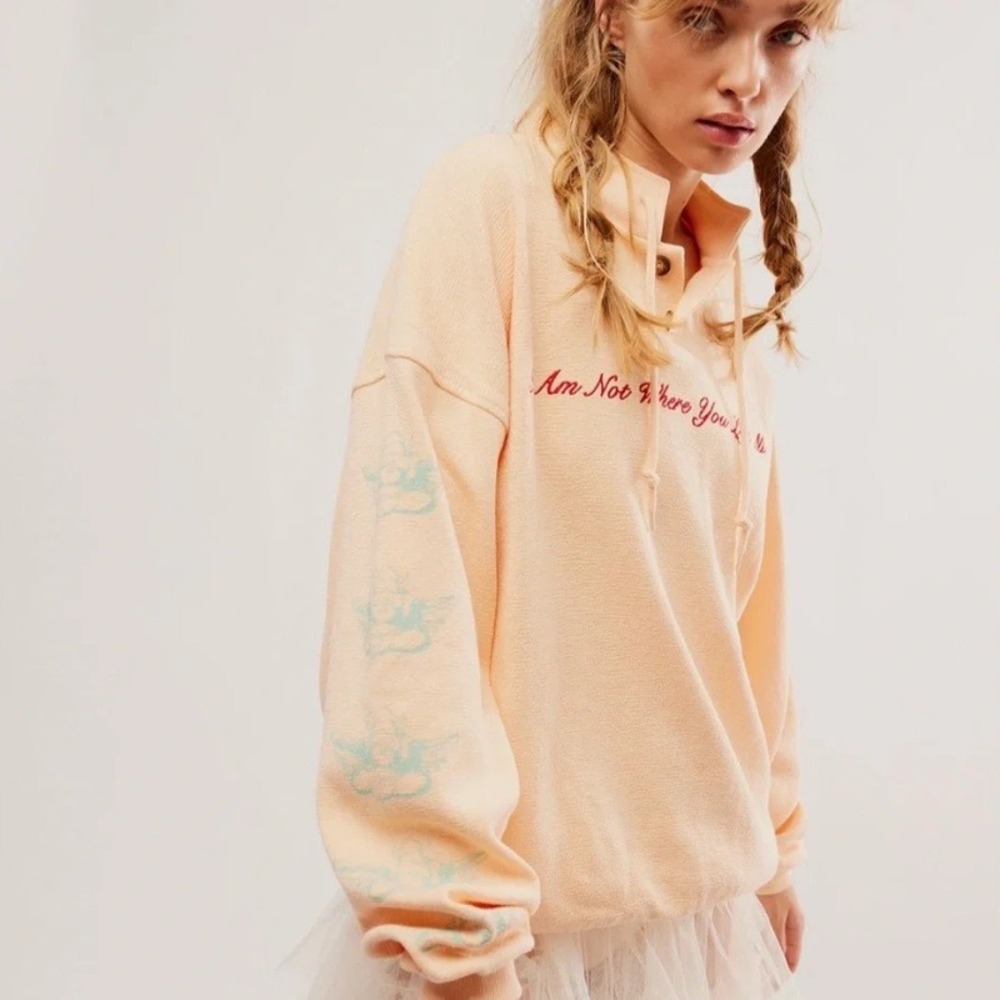 Boys Lie I Am Not Where You Left Me Henley Crew Sweatshirt Peach Size L/XL